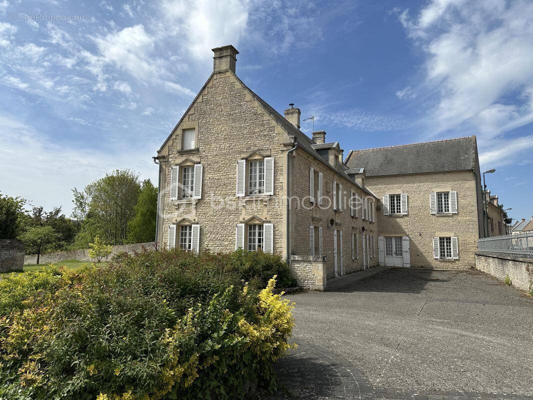 Maison à THAON