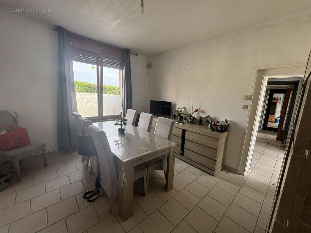 Maison 91 m² à Solesmes  - photo 3