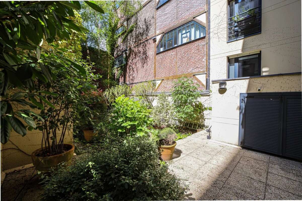 Appartement à PARIS-18E