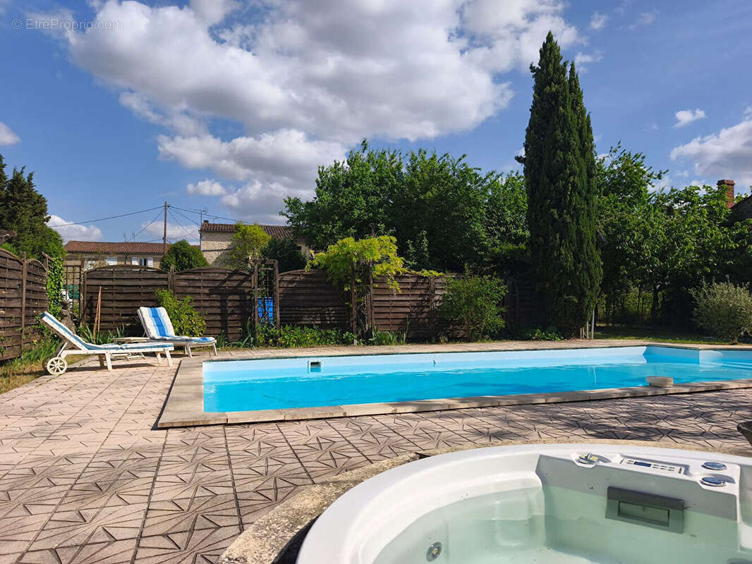 Ens. immobilier, 7 pièces, 172 m2 COGNAC - photo 12