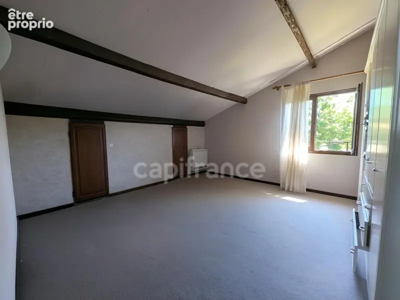 Maison à vendre 7 pièces LEOGNAN (33) - Garage - Piscine - 5 chambres - 2 SdB - photo 13