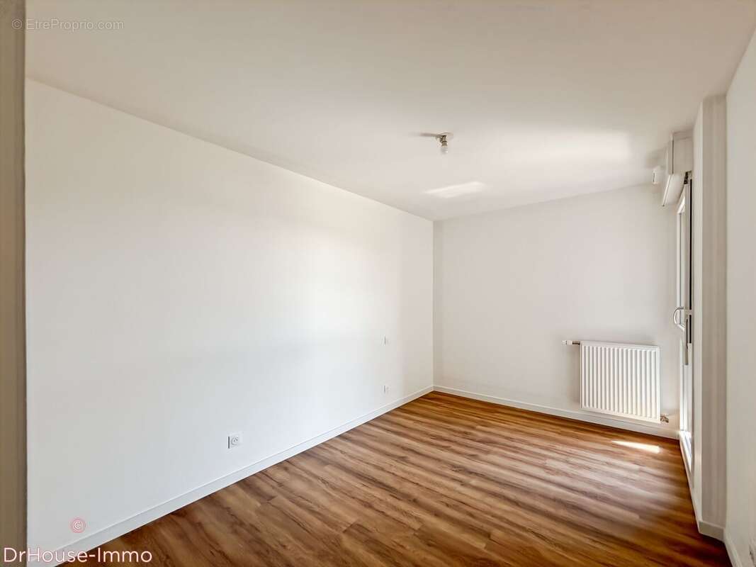 Appartement 77 m² à Merignac  - photo 12