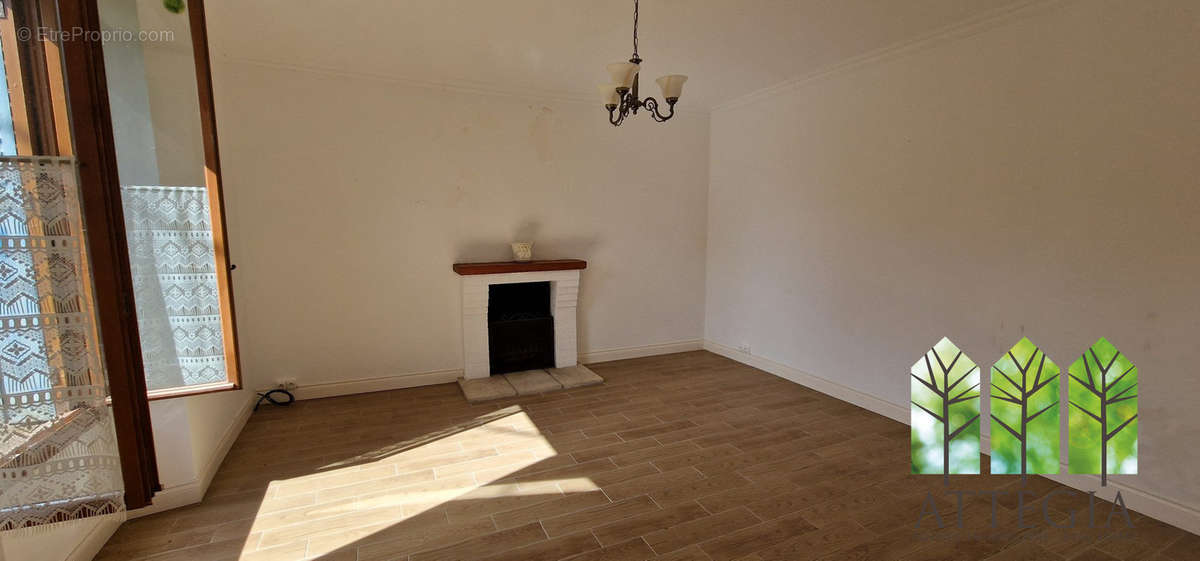 Maison à BUSSIERE-SAINT-GEORGES