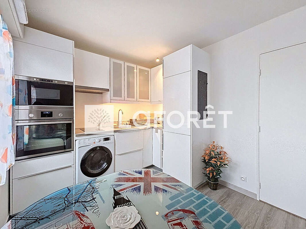Appartement à MOISSY-CRAMAYEL