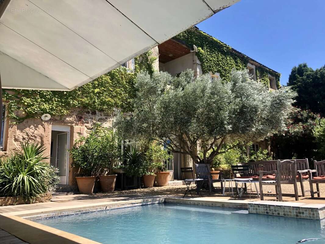 Maison à SAINT-ANDRE-DE-ROQUELONGUE