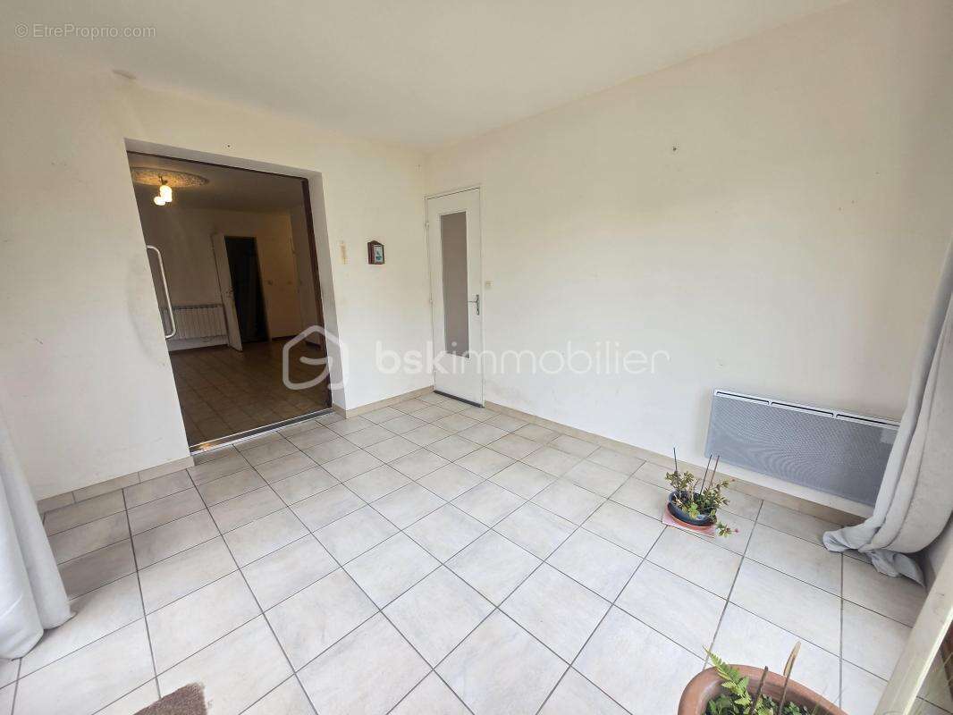 Joli pavillon de plain-pied de 77m² à Sougy sur Loire - photo 4