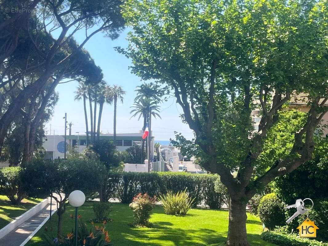 Appartement à CANNES