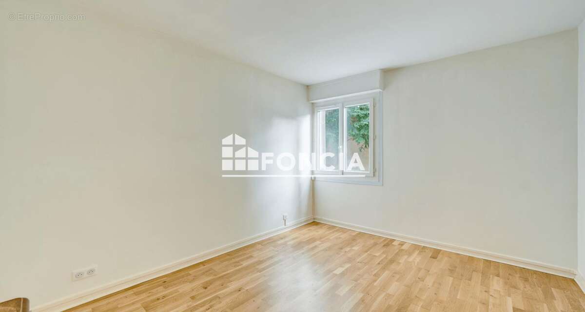 Appartement à CHATILLON