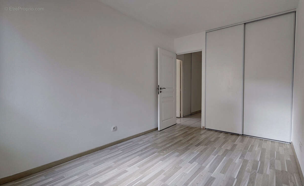 Appartement à LYON-8E