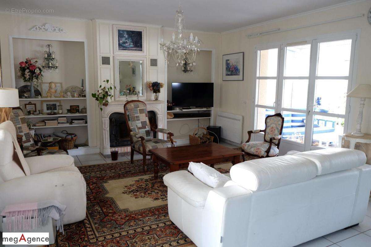 Maison à SAINTE-FEREOLE