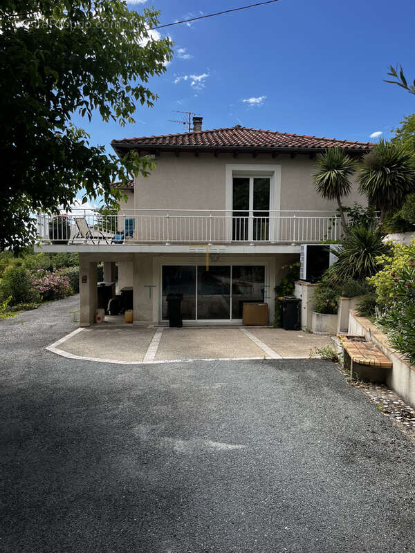 Villa avec vue sur un grand terrain - photo 3
