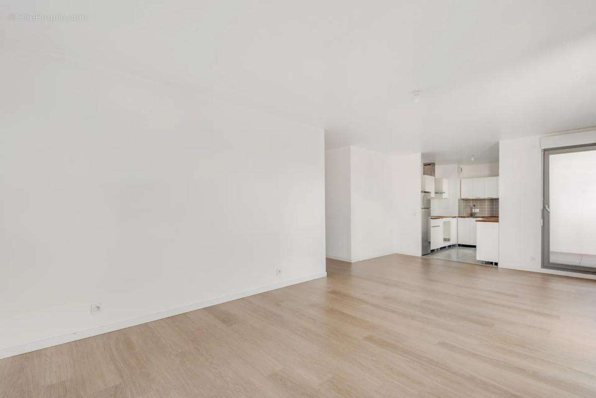 Appartement à EPINAY-SUR-SEINE