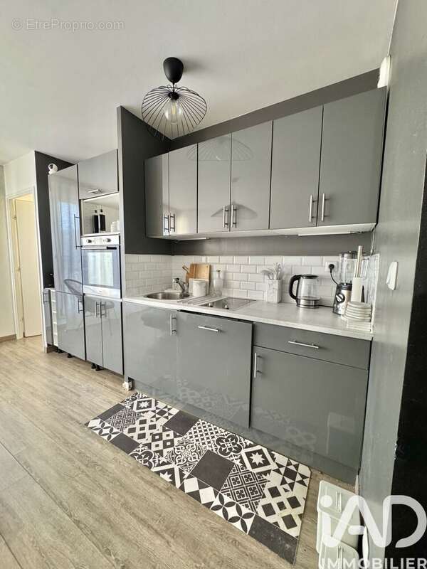 Photo 3 - Appartement à LE PLESSIS-BOUCHARD