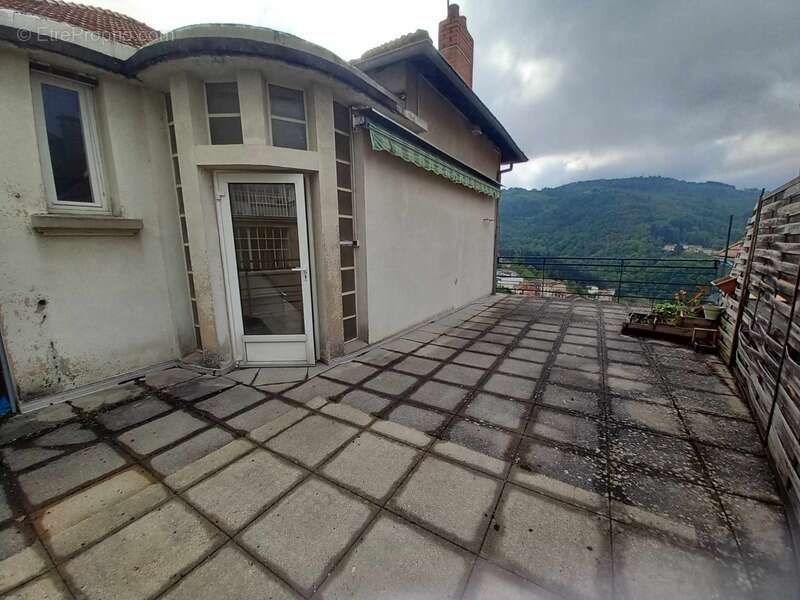 Appartement à THIERS