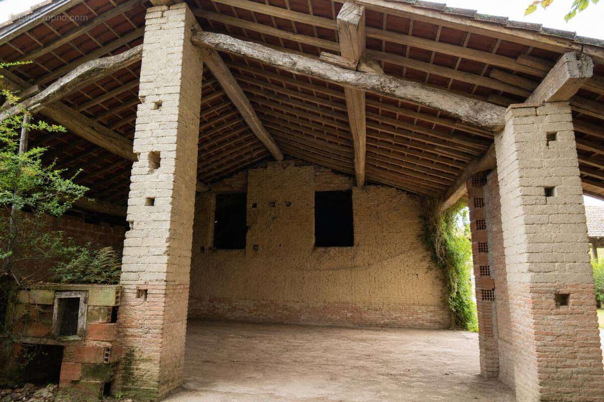 82130, Lafrançaise -  Maison / Fermette isolée  242 m² , 7 p., 4 ch. ,  sur terrain de près de 1Ha. avec 4hA supplémentaires en  - photo 16