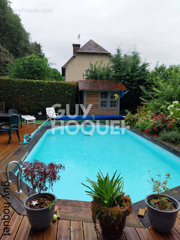 Maison à NASSANDRES