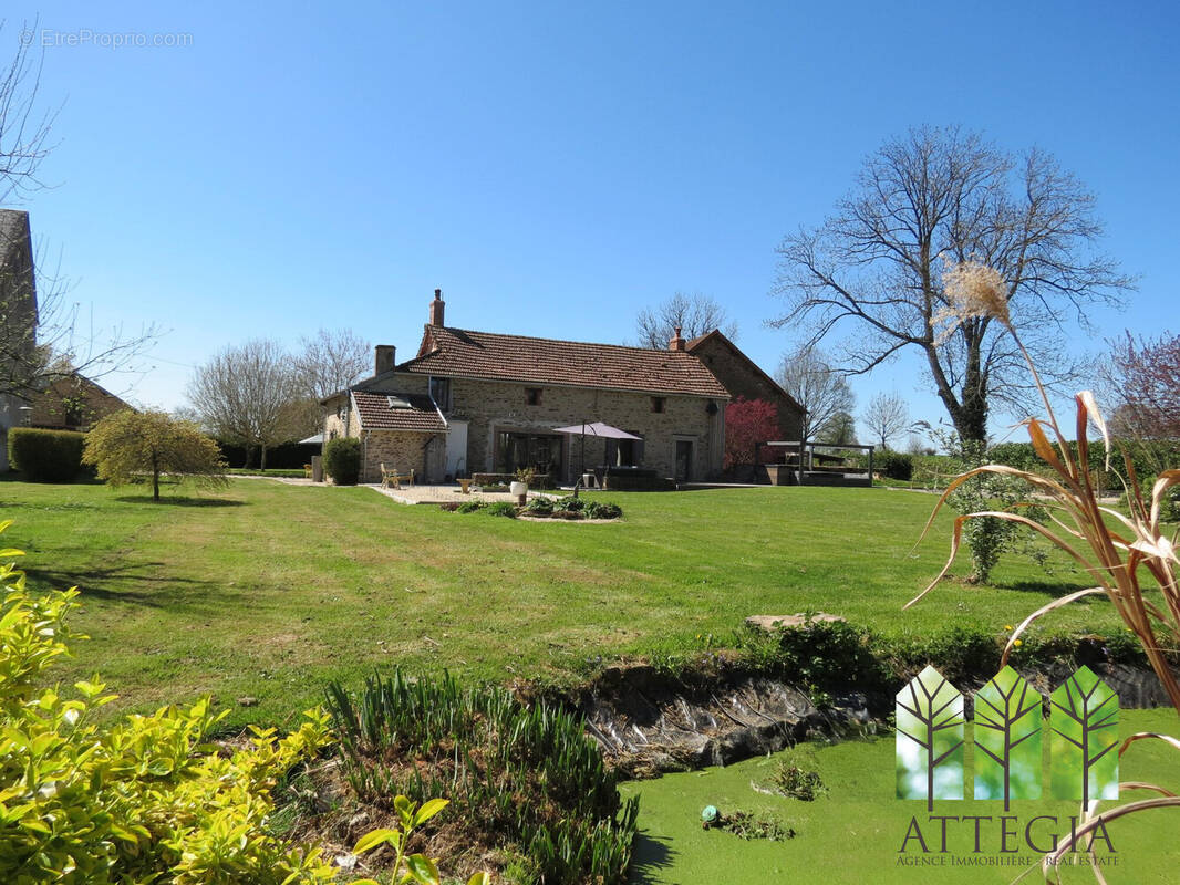 Maison à BUSSIERE-SAINT-GEORGES