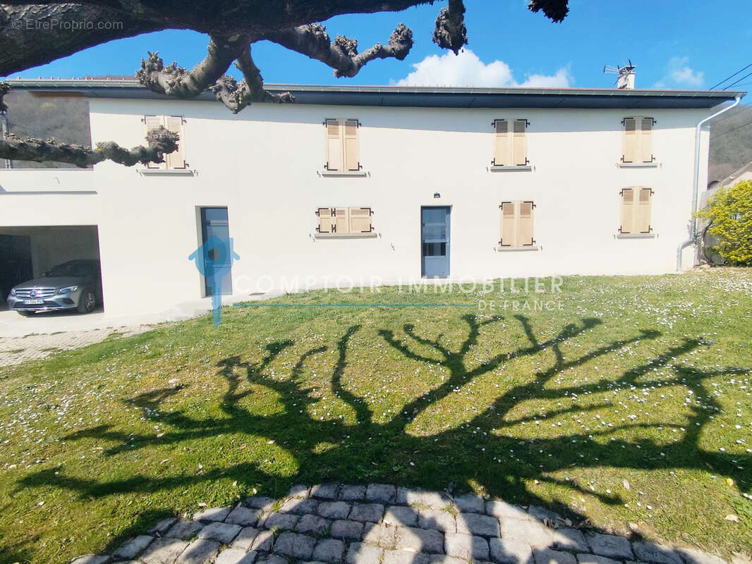 Maison à APPRIEU