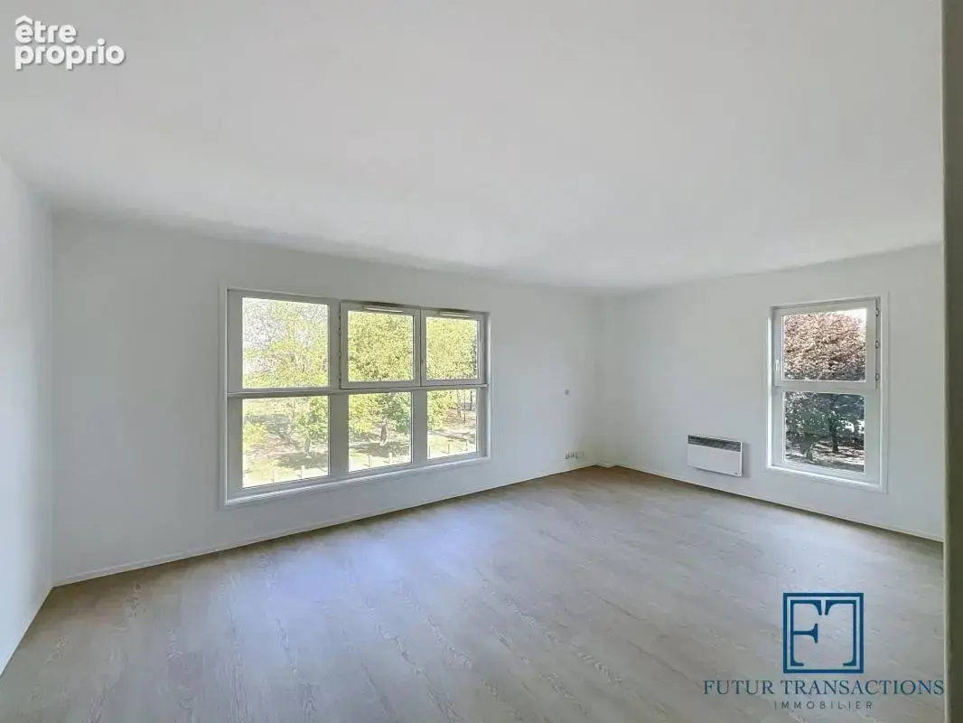 Appartement 3 pièces 65 m² à vendre à Voisins-Le-Bretonneux (78960) - photo 2