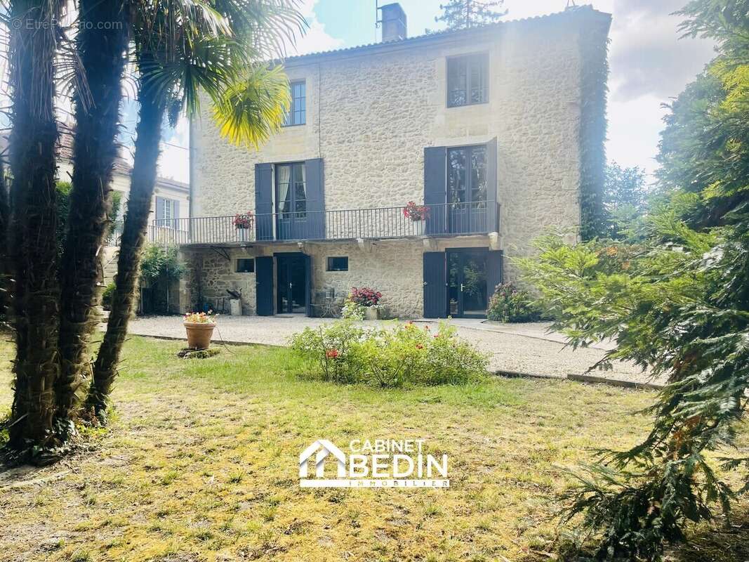 Maison à CERONS