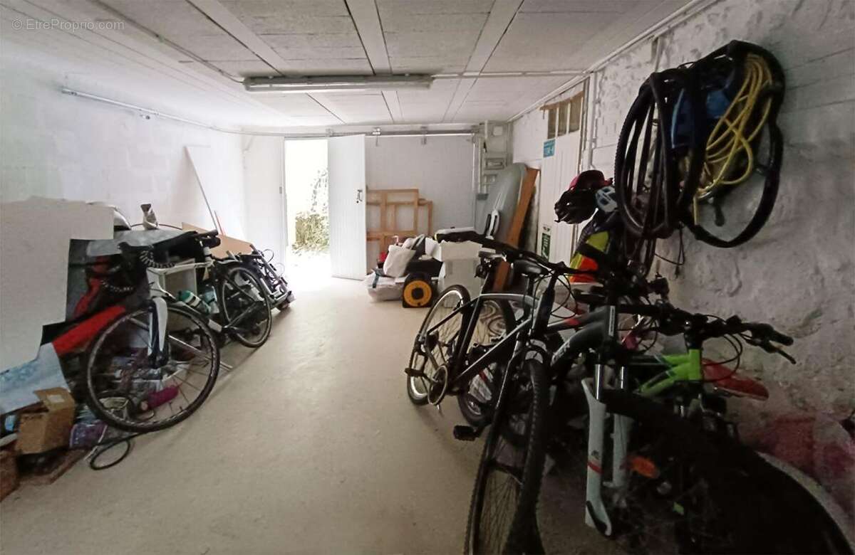 Maison à LE PERREUX-SUR-MARNE