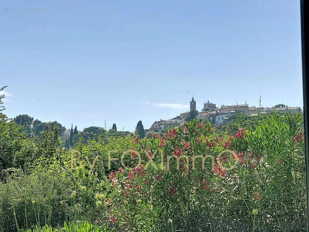 Maison à MOUGINS