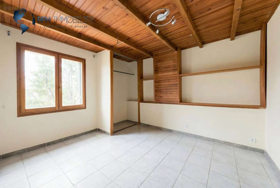 Maison à TRETS
