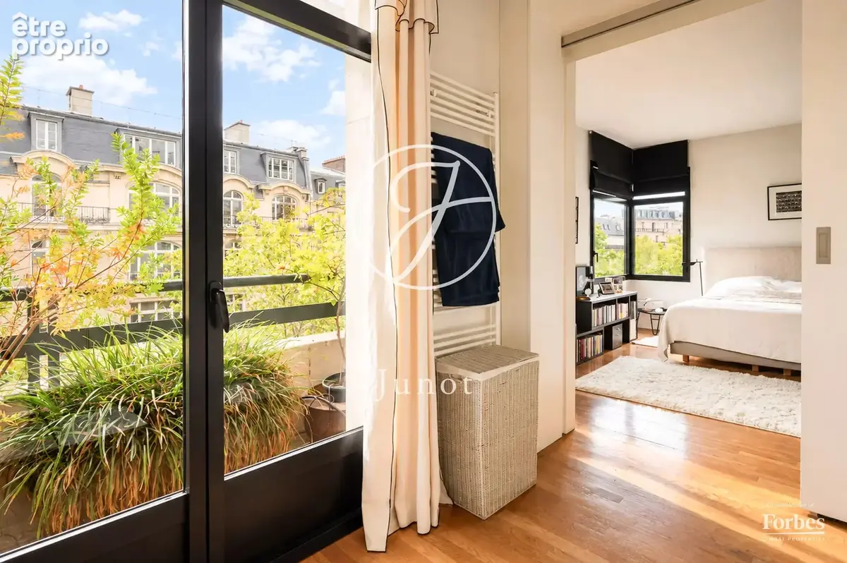 Paris 7e - SÈVRES-BABYLONE - Appartement familial d’exception - 8 pièces - 248,52m² Carrez - 4 chambres - Balcons - Vues dégagée - photo 25