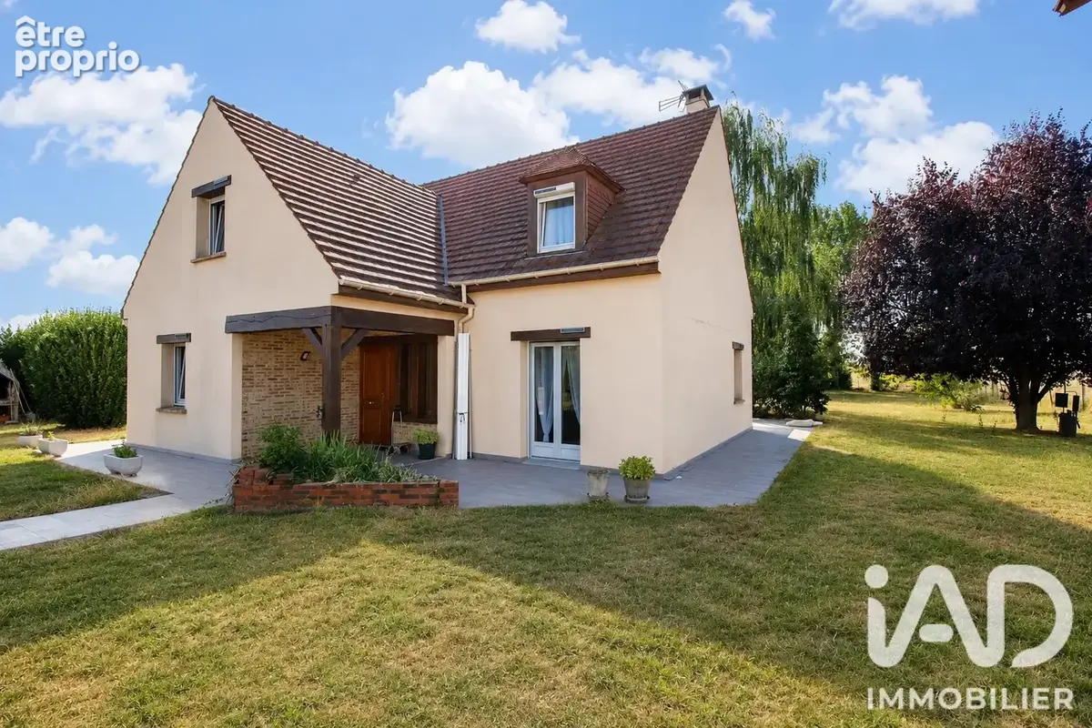 Photo 1 - Maison à HOUDAN