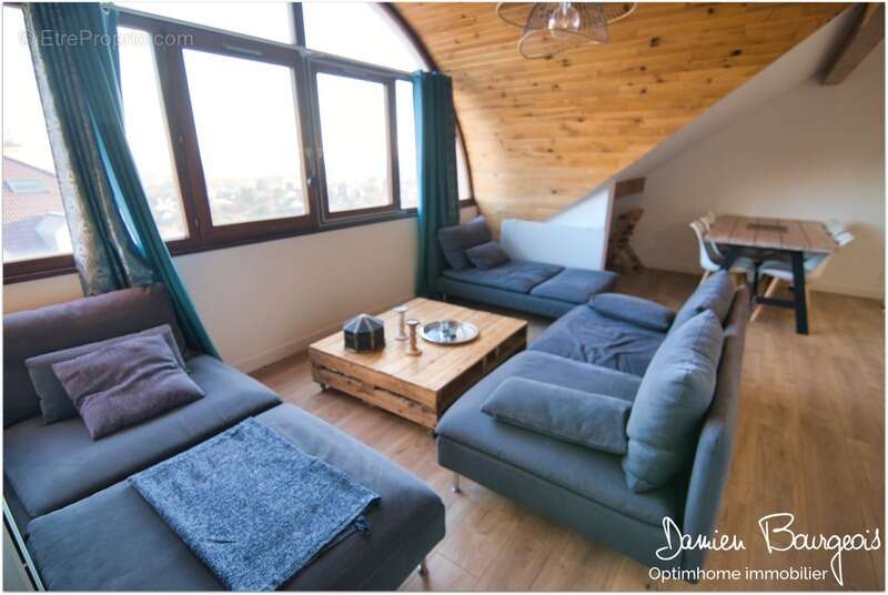 Appartement à THOIRY