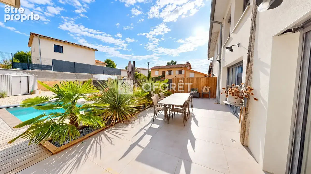 Maison Toussieux 5 pièces 145 m² avec piscine - photo 3