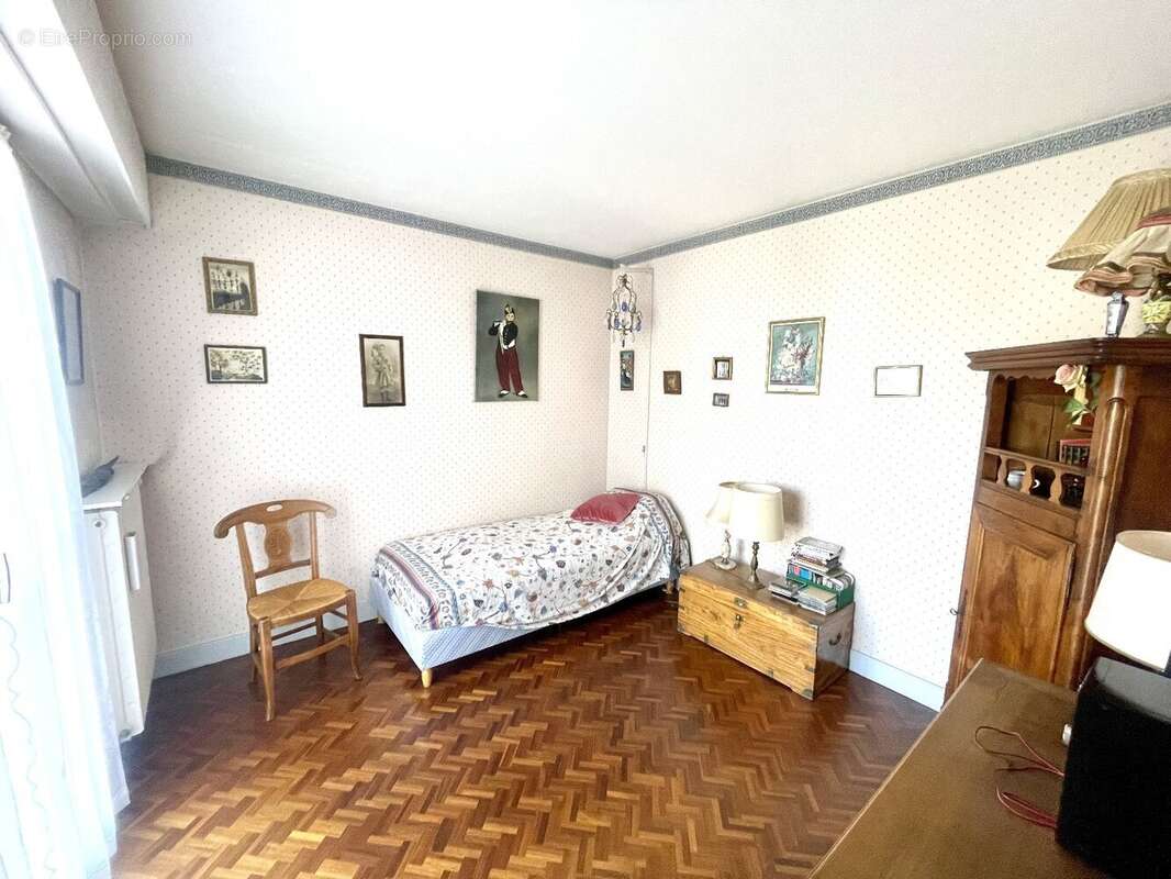 Appartement à VERSAILLES