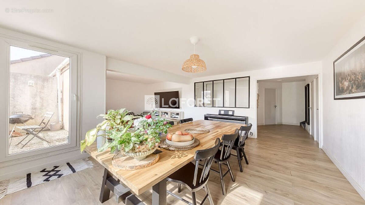 Appartement à ROISSY-EN-BRIE