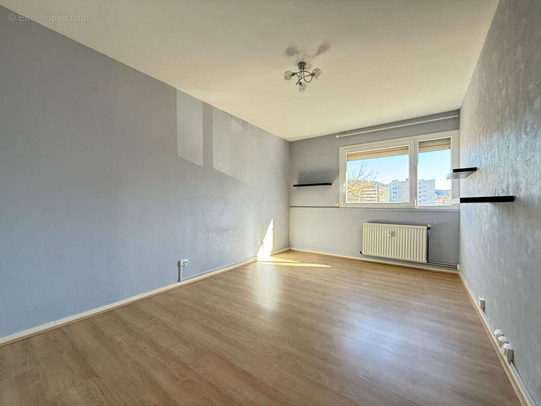 Appartement à LONS-LE-SAUNIER