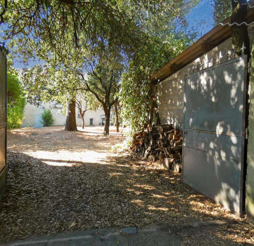 Maison à LAUDUN-L'ARDOISE