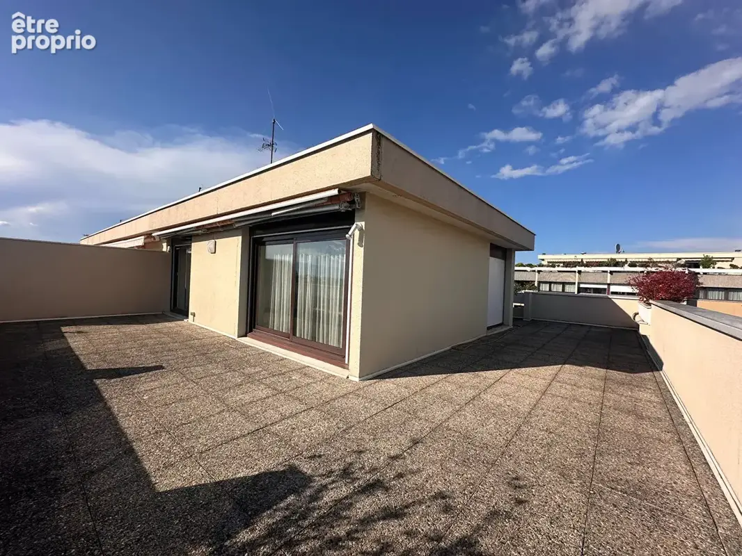 À Vendre  - Superbe Attique Duplex de 157,36 m² avec Terrasse Panoramique à Annemasse limite Ville-La-Grand - photo 10