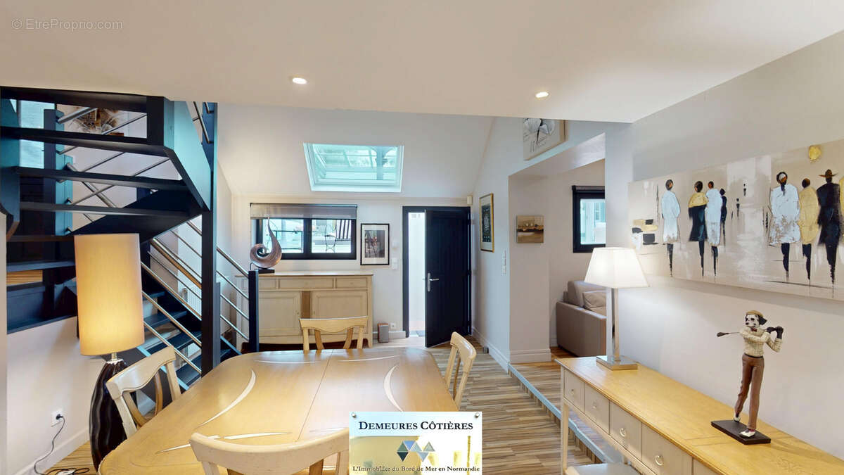 Maison à MONTIVILLIERS