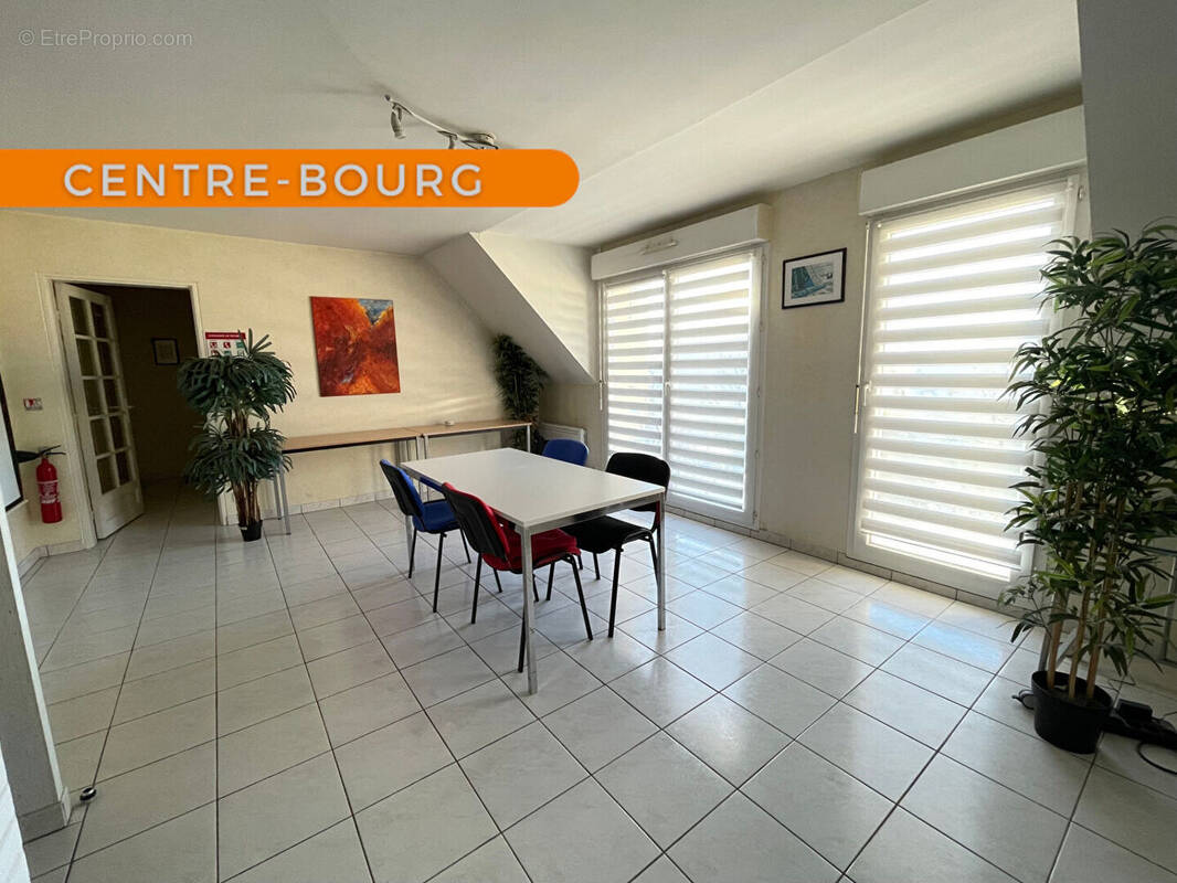 Appartement à LA CHAPELLE-DES-FOUGERETZ