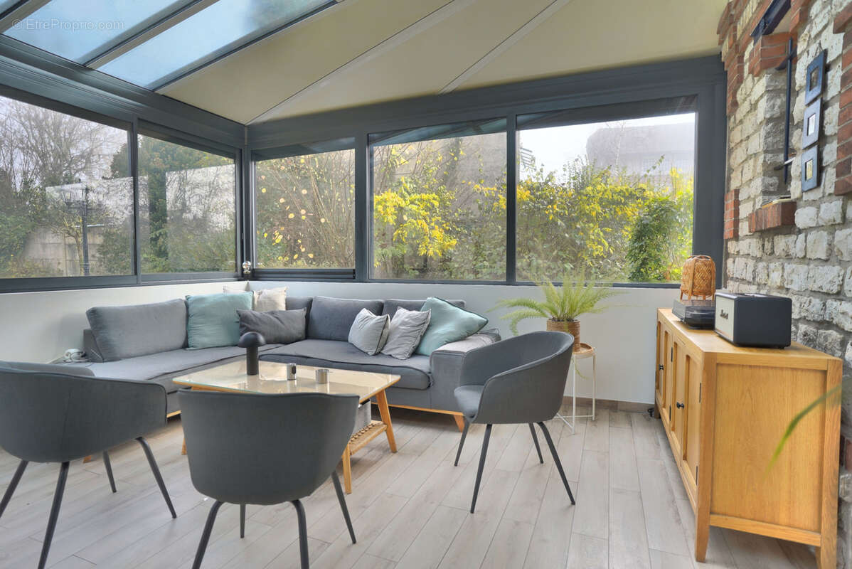 Maison à MONTIGNY-SUR-LOING