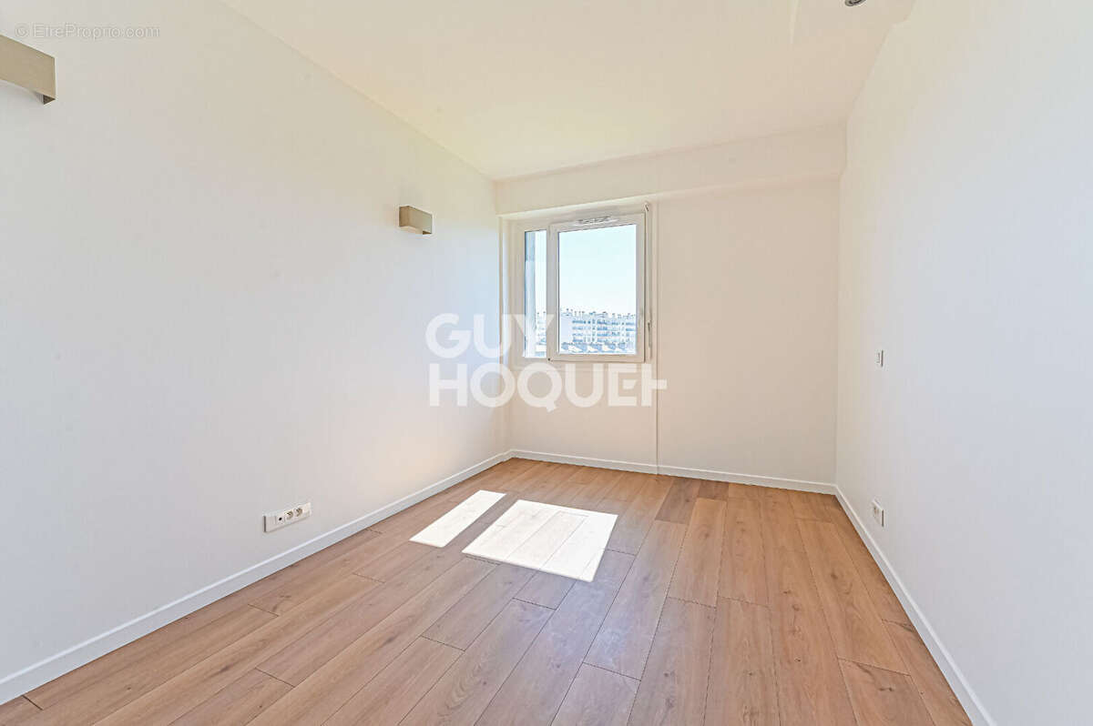 Appartement à PARIS-12E