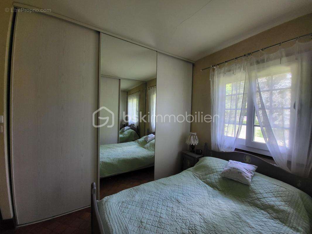 Maison à BOUZY-LA-FORET