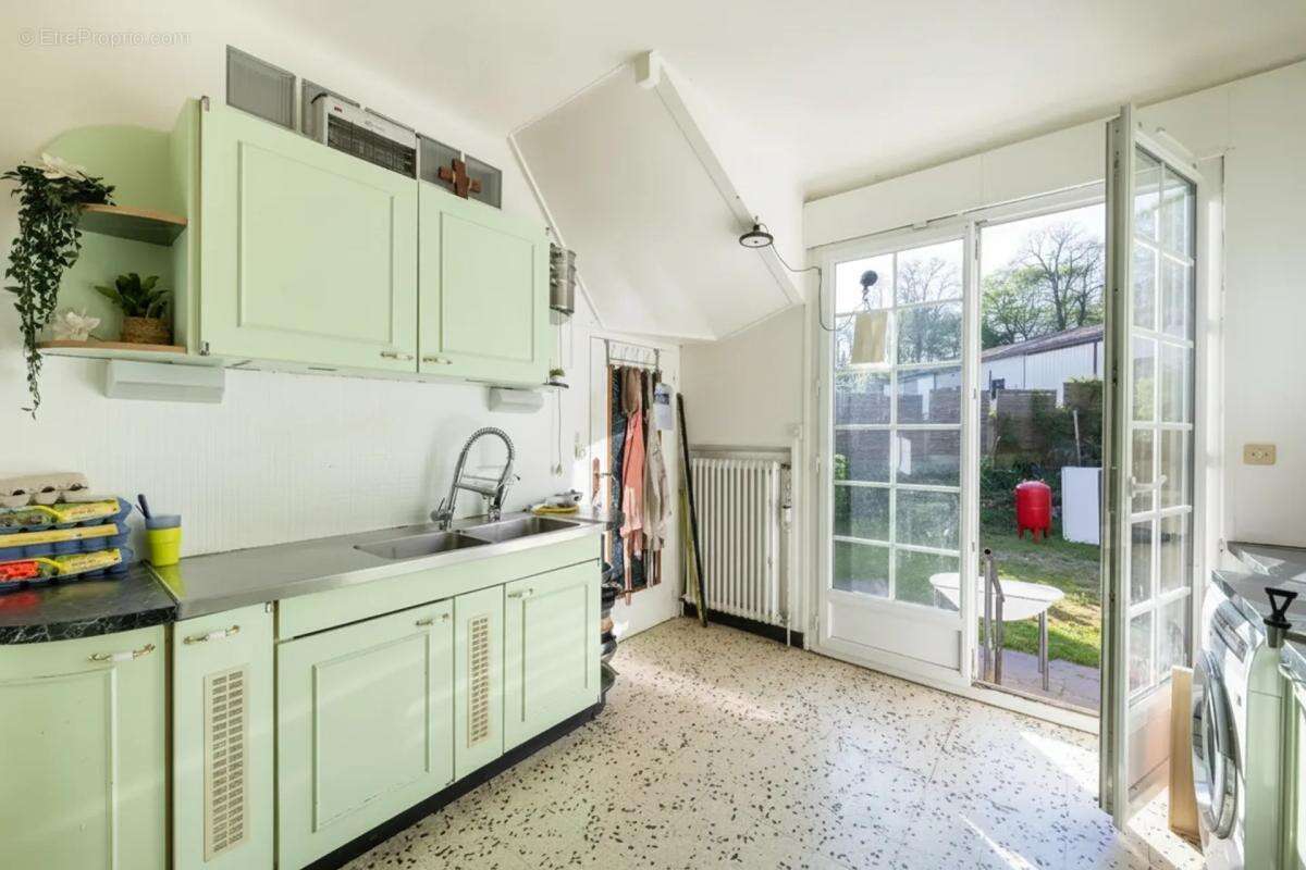 Maison à SAINT-OUEN-MARCHEFROY