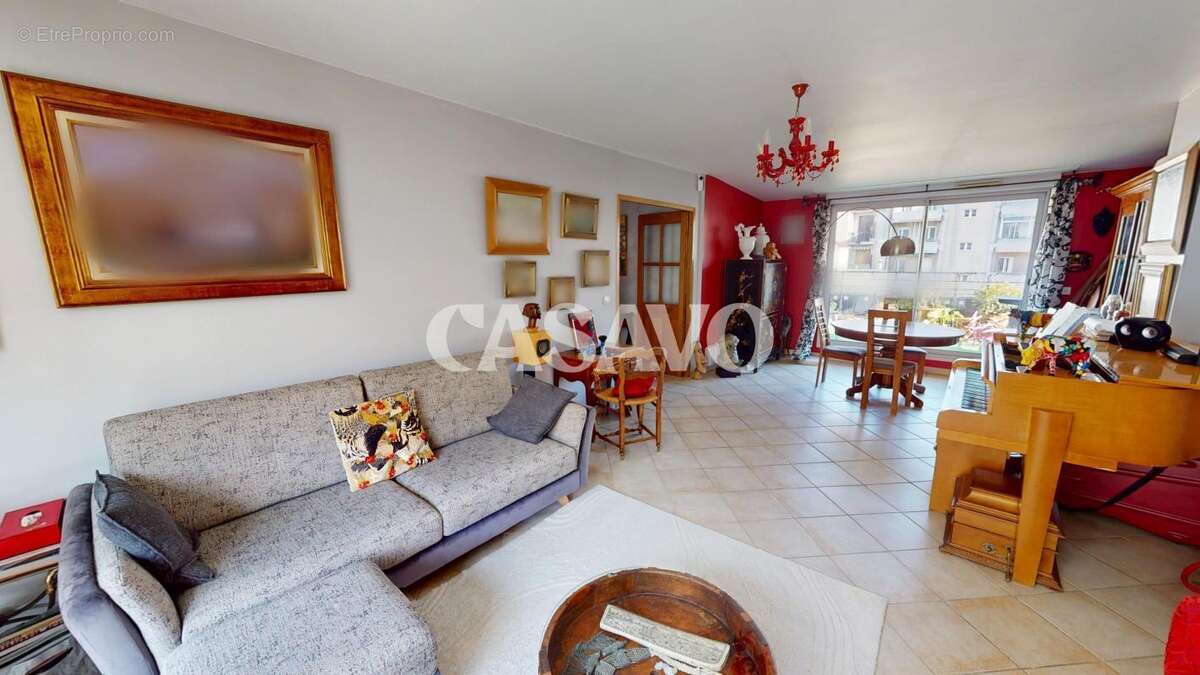 Appartement à MARSEILLE-6E