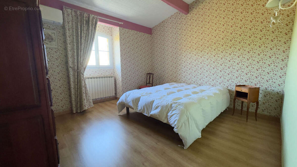 Maison à FOUGUEYROLLES