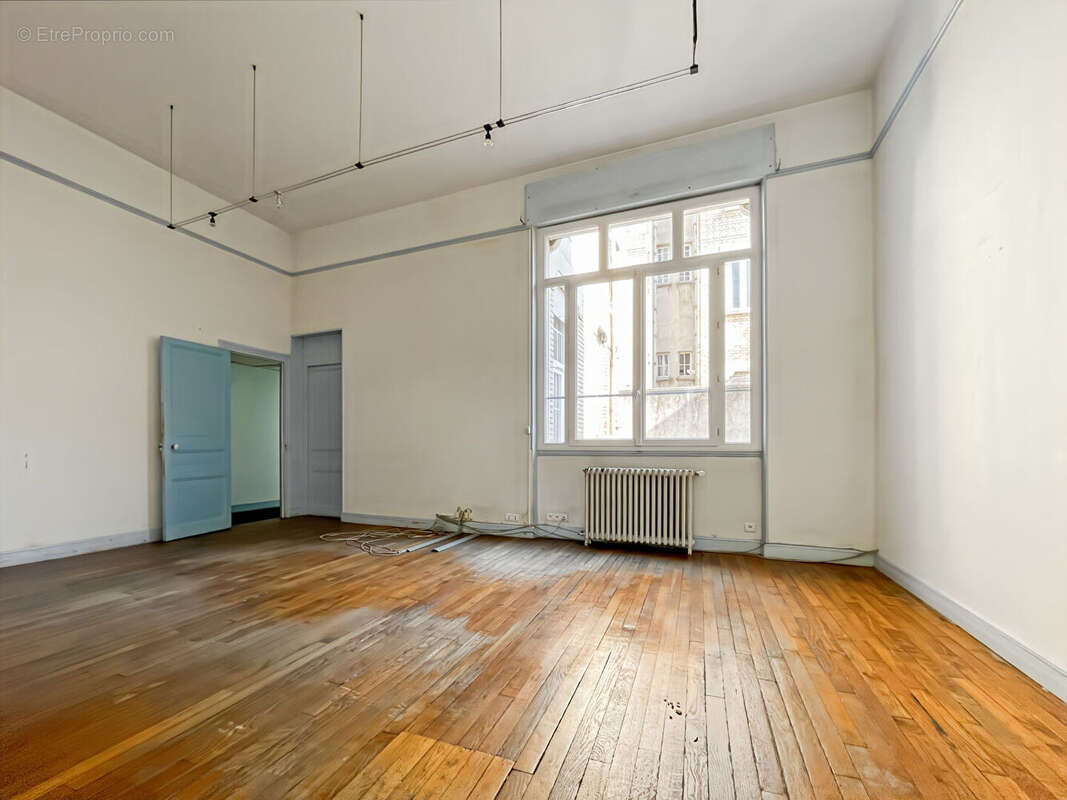 Appartement à MELUN