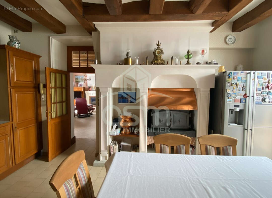 Maison à TRUYES