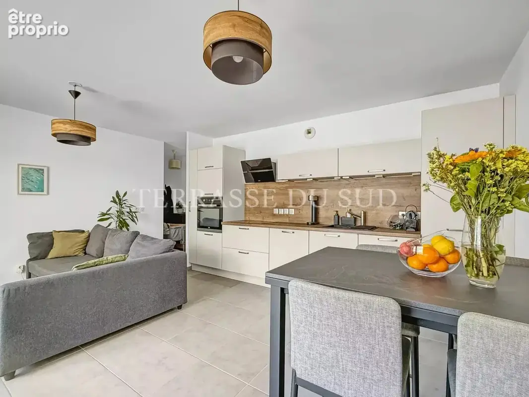Marseille 8e – T3 en Etage Elevé avec Terrasse – Michelet / Sainte-Anne - photo 5