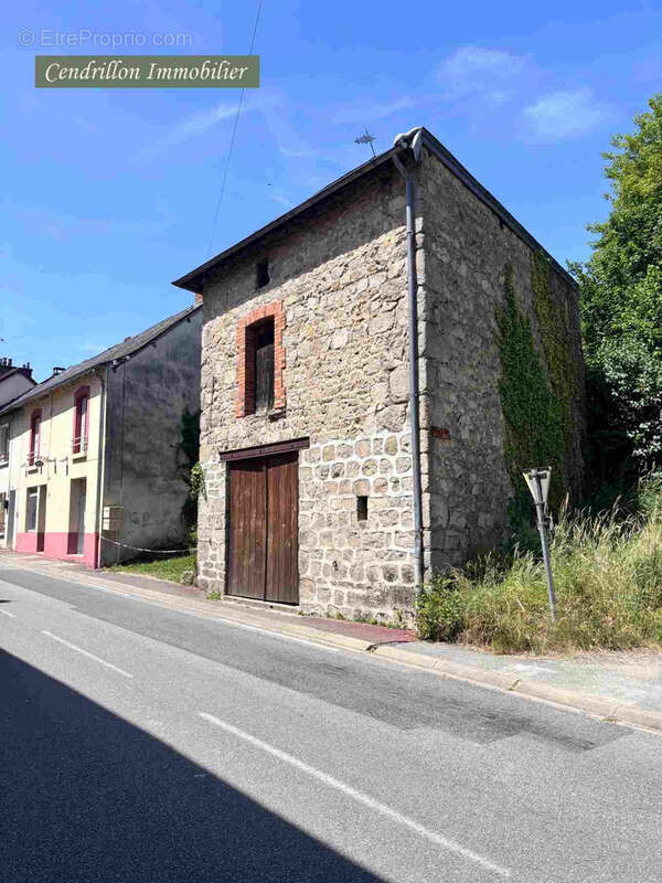 Maison à SAINT-DIZIER-LEYRENNE