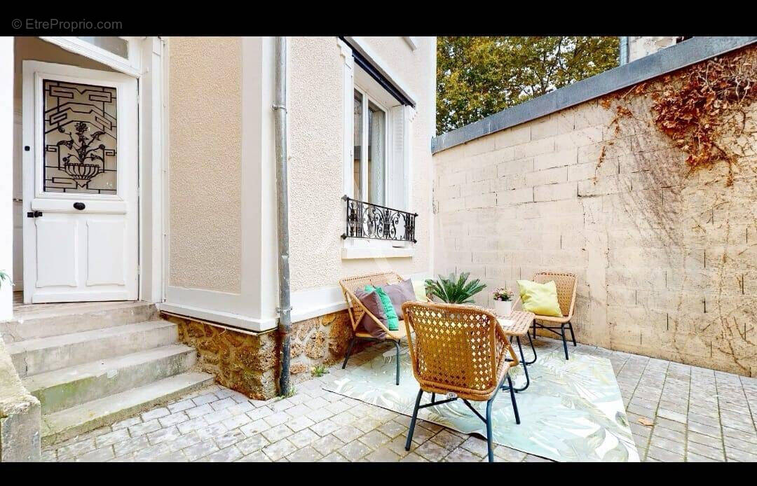 Maison à LE VESINET