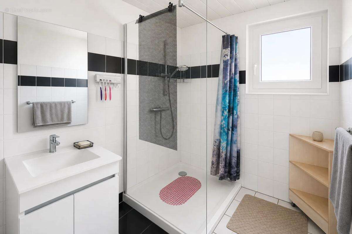 Appartement à DECAZEVILLE
